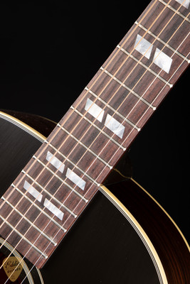 Gibson 1942 Banner Southern Jumbo Vintage Sunburst acoustic guitars