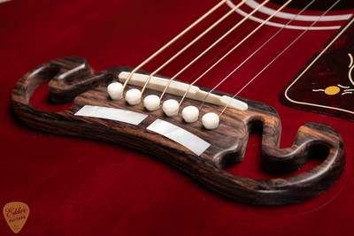 Gibson SJ-200 Standard Wine Red acoustic guitars