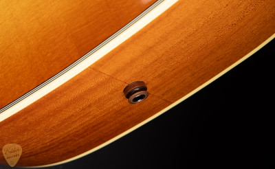 Gibson Hummingbird Original Heritage Cherry Sunburst acoustic guitars