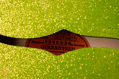 Gibson Custom Shop Made 2 Measure 1959 ES-335 Reissue Gloss Geko Green Sparkle electric guitars