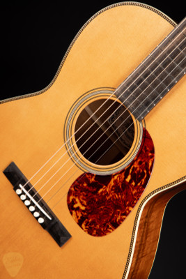 Atkin OOO37s – Baked Sitka Spruce & Koa Acoustic Guitar