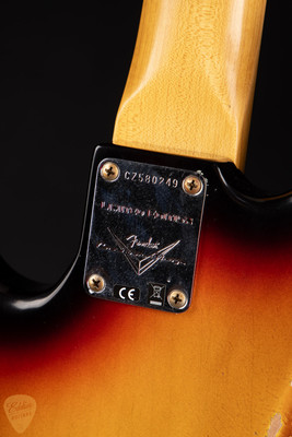 Fender Custom Shop LTD 1960 Jazz Bass Relic 3-Color Sunburst Bass Guitar