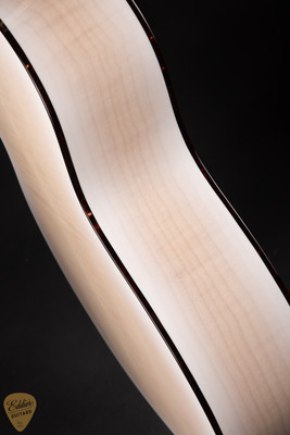 Taylor 614ce LTD 50th Annniversay - Transparent White
