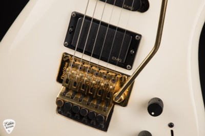 1990 – Spector NS-6 Signed by Stuart Electric Guitar in White