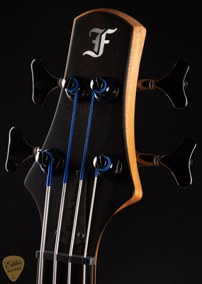 Furch Bc 61-CM 4 FR Cedar & Mahogany Fretless Acoustic Bass