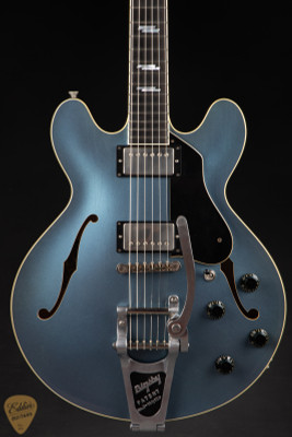 Collings I-35 LC Deluxe Aged electric guitar in Pelham Blue