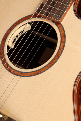 Furch Red Pure OMc Anthem - Alpine Spruce & Cocobolo