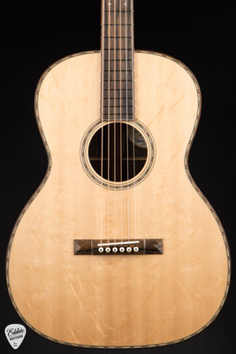 Bourgeois Victorian OMS-12 – Bearclaw Blue Sinker Sitka Spruce & Cocobolo Acoustic Guitar
