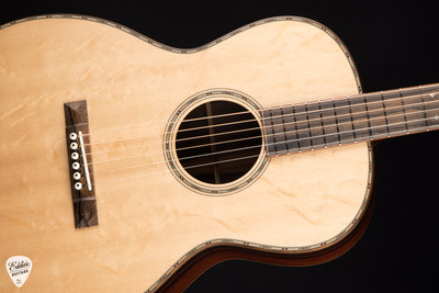 Bourgeois Victorian OMS-12 – Bearclaw Blue Sinker Sitka Spruce & Cocobolo Acoustic Guitar