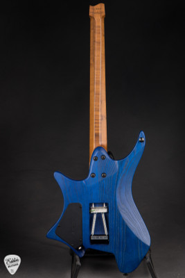 Strandberg Boden Prog NX6 - Deep Blue - Eddie's Guitars