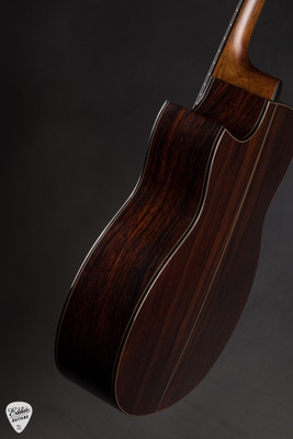 Goodall Concert Jumbo Cutaway - Bearclaw Sitka Spruce & Cocobolo