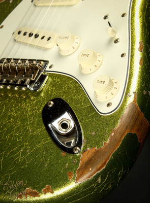 2023 - Fender Custom Shop Eddie's Guitars Exclusive Dealer Select Roasted 1963 Stratocaster Heavy Relic - Chartreuse Sparkle #XN15600