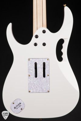 Ibanez JEM7VP Steve Vai Signature Electric Guitar in White
