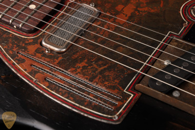 James Trussart SteelGuardCaster Rust O Matic Pinstriped - Black