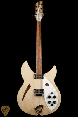 Rickenbacker 330 - Maple Glo #2406734