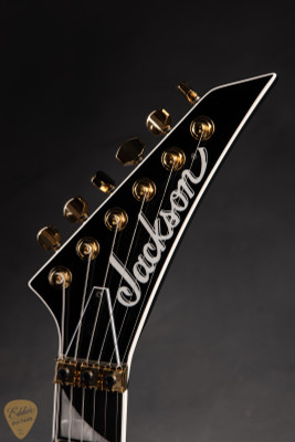 Jackson MJ Series Rhoads RR24MG electric guitar Black with Yellow Pinstripes