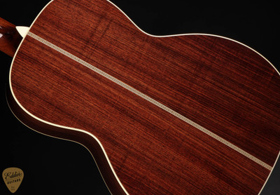 Collings 002H-T Sitka Spruce & Indian Rosewood Acoustic Guitar