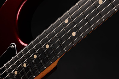 Suhr Pete Thorn Standard HSS Signature - Garnet Red #77051