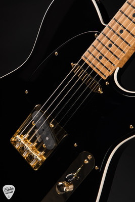 Suhr Mateus Asato Signature Classic T Electric Guitar in Black
