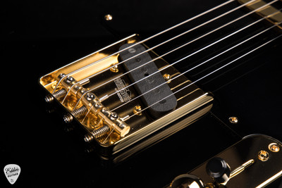 Suhr Mateus Asato Signature Classic T Electric Guitar in Black