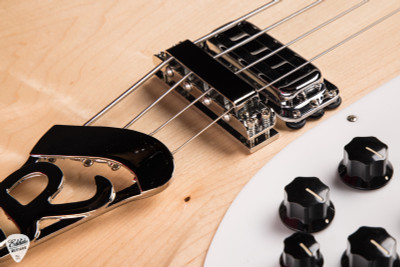 2024 - Rickenbacker 4005V - Maple Glo #2425716 - Eddie's Guitars