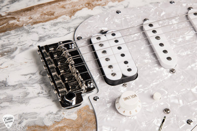 James Tyler Studio Elite HD – White Shmear Electric Guitar