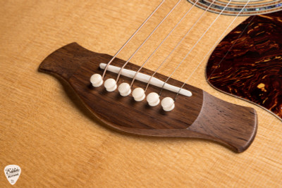 Taylor Gold Label 814e – Torrefied Spruce & Koa Acoustic Guitar