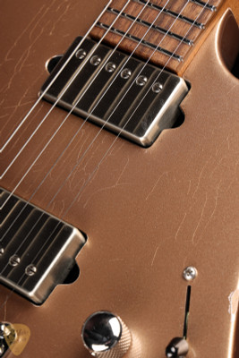 2024 - Suhr Eddie's Guitars Exclusive Modern Antique Roasted - Firemist Gold