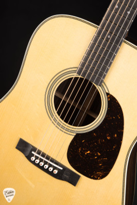 Martin Custom Shop HD-28 Adirondack Spruce & Indian Rosewood Acoustic Guitar