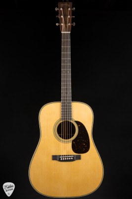 Martin HD-28 / New For 2025 Acoustic Guitar