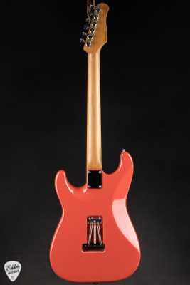 ギター Suhr classic antique fiesta Red Suhr Classic S Antique Roasted - Fiesta Red #82555 - Eddie's Guitars