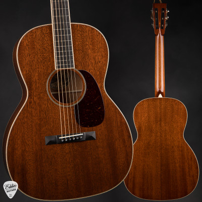 Collings 0001 Mh Acoustic Guitar in Honduran Mahogany