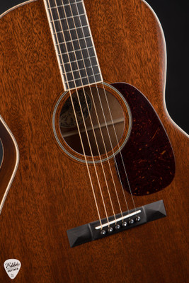 Collings 0001 Mh Acoustic Guitar in Honduran Mahogany