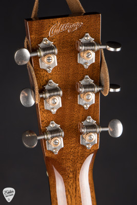 Collings D1A Hill Country Sunburst – Adirondack Spruce & Honduran Mahogany Acoustic Guitar