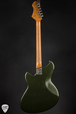 Novo Serus J Baritone Electric Guitar in Cadillac Green