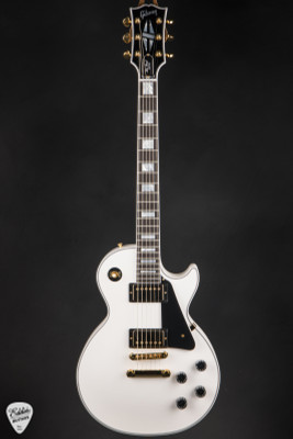 Gibson Custom Shop Les Paul Custom Gloss Electric Guitar in Alpine White