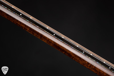 2022 – Kevin Ryan Signature Series Paradiso Grand Concert – Dragonfly Engelmann Spruce & Brazilian Rosewood Acoustic Guitar