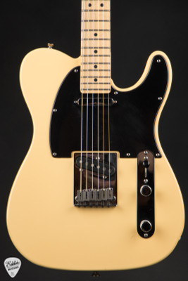 2007 – Fender American Standard Telecaster Electric Guitar in Butterscotch Blonde