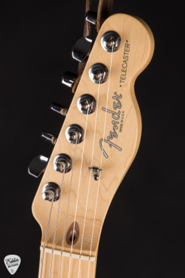 2007 – Fender American Standard Telecaster Electric Guitar in Butterscotch Blonde