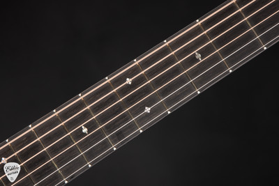 Bourgeois Touchstone Vintage OM – Sitka Spruce & Indian Rosewood – LR Baggs Anthem Acoustic Guitar