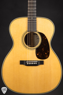 Martin 000-EC 30th Anniversary Eric Clapton – Spruce & Indian Rosewood Acoustic Guitar #394