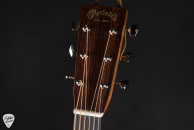 Martin 000-EC 30th Anniversary Eric Clapton – Spruce & Indian Rosewood Acoustic Guitar #394