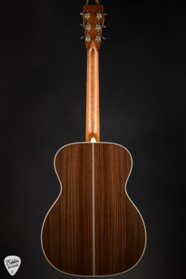 Martin 000-EC 30th Anniversary Eric Clapton – Spruce & Indian Rosewood Acoustic Guitar #487