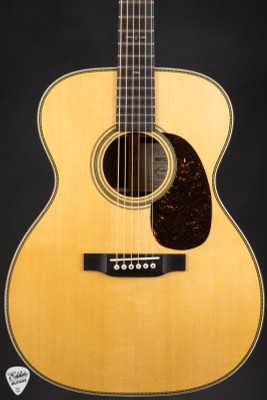 Martin 000-EC 30th Anniversary Eric Clapton – Spruce & Indian Rosewood Acoustic Guitar #500