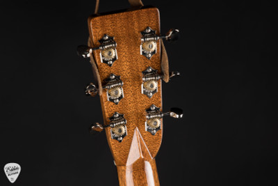 Martin 000-EC 30th Anniversary Eric Clapton – Spruce & Indian Rosewood Acoustic Guitar #518