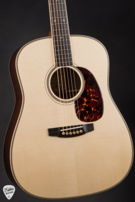 Goodall Traditional Dreadnought – Adirondack Spruce & Cocobolo Acoustic Guitar