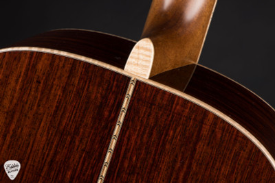 Goodall Traditional Dreadnought – Adirondack Spruce & Cocobolo Acoustic Guitar