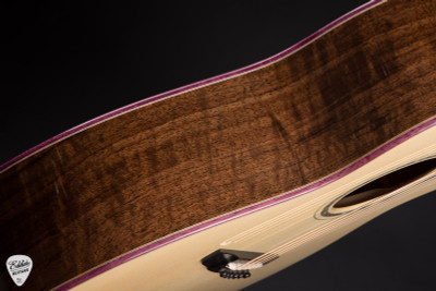 Goodall Grand Concert Cutaway – Italian Spruce & Curly Walnut Acoustic Guitar