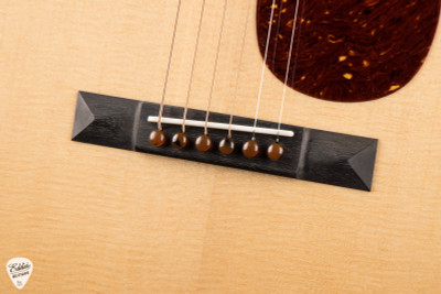 Collings 001-T Sitka Spruce & Honduran Mahogany Acoustic Guitar