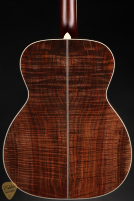 Santa Cruz OM Grand - Sitka Spruce & Walnut